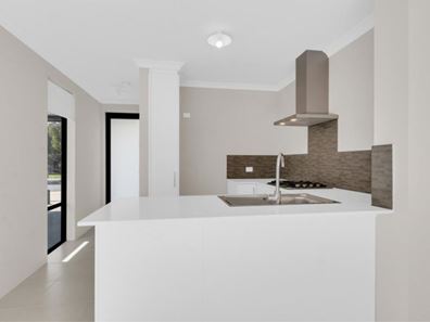 3 Wetterhorn  Street, Haynes WA 6112
