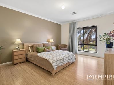 305 Hamilton Road, Coogee WA 6166