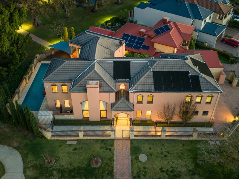 1 Waterway Crescent, Ascot WA 6104