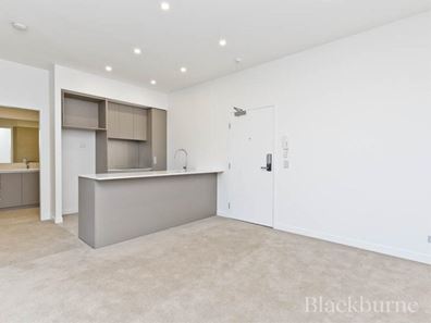 20/8 Hawksburn Road, Rivervale WA 6103