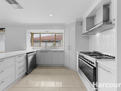 16 Worlanna Mews, Quinns Rocks WA 6030