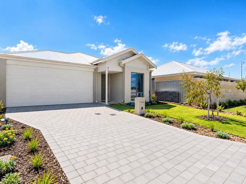 31 Diamond Road, Alkimos WA 6038