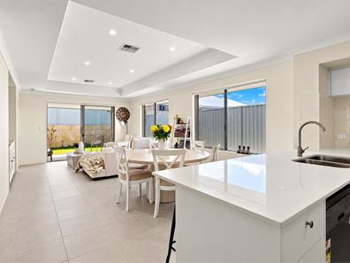 31 Diamond Road, Alkimos WA 6038