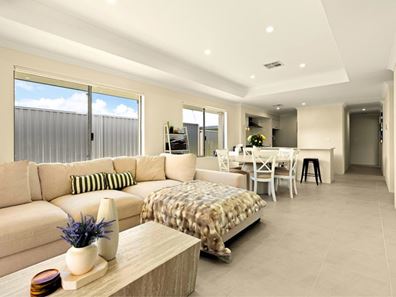 31 Diamond Road, Alkimos WA 6038