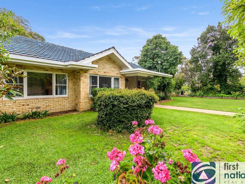 24 O'Driscoll Street, Bakers Hill WA 6562