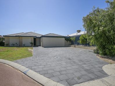 9 Raven Lane, Warnbro WA 6169