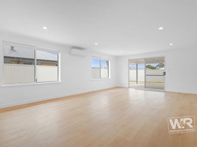 13 Boorara Way, Mckail WA 6330