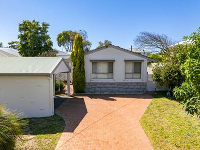 82 Parnell Avenue, Sorrento WA 6020