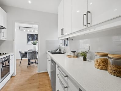 1/21 Lockhart Street, Como WA 6152