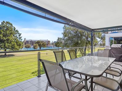 40 Ormsby Terrace, Mandurah WA 6210