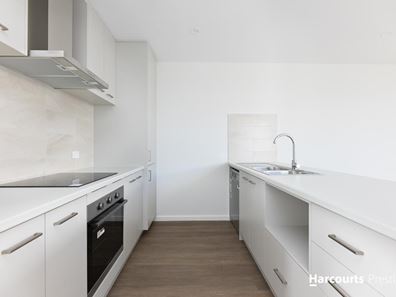 4 Mercia Road, Hilbert WA 6112