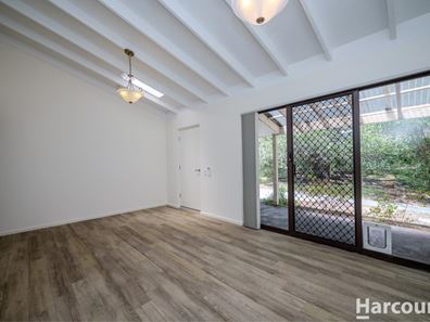 29/2 Fenton Street, Mundaring WA 6073