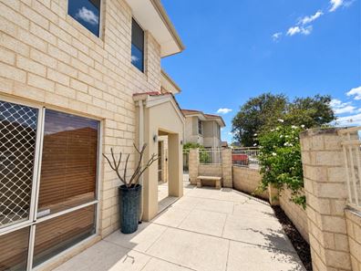4/88 Kooyong Road, Rivervale WA 6103