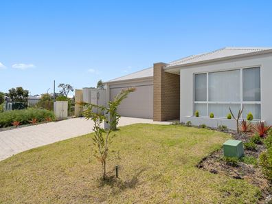 7 Selina Street, Anketell WA 6167