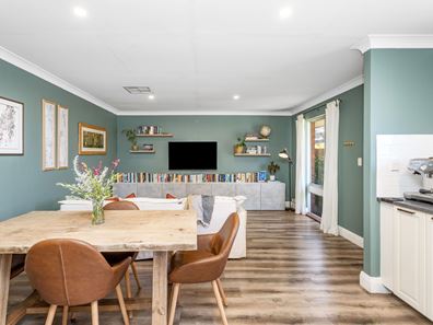 2/5 Spinaway Street, Craigie WA 6025