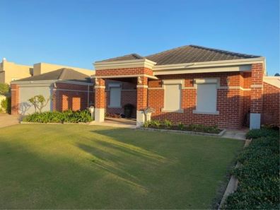 20 Beaumarks Court, Mindarie WA 6030