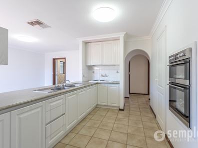 19 Amberley Way, Hamilton Hill WA 6163