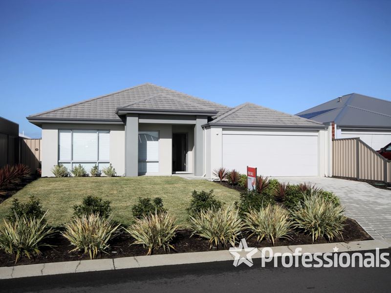 12 Currawong Way, Australind WA 6233