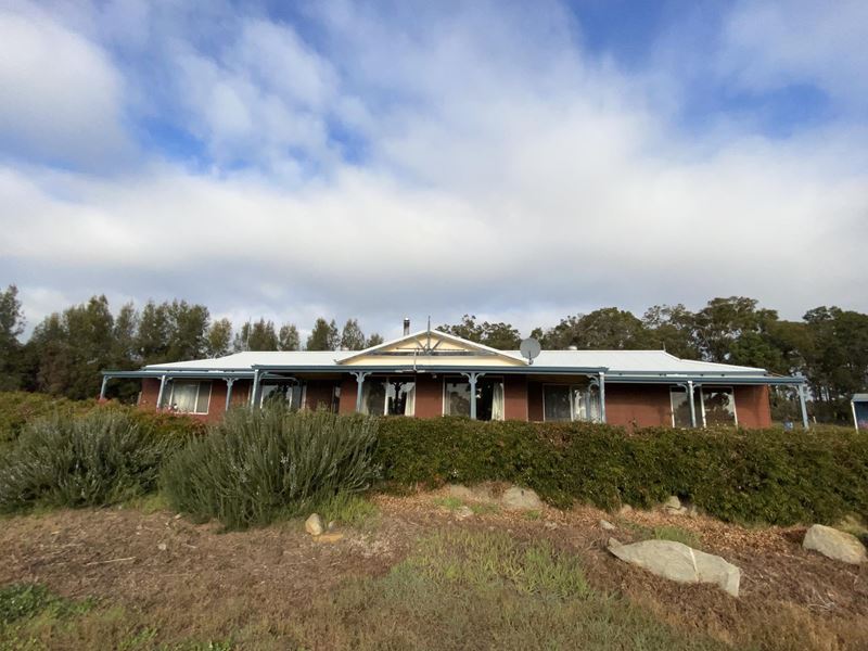 114 Zig Zag Road, Boyup Brook