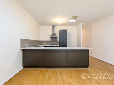 5 Viognier Link, Pearsall WA 6065