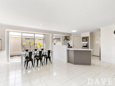 3 Overdene Pass, Banksia Grove WA 6031