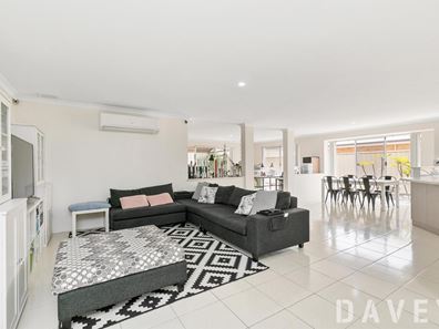3 Overdene Pass, Banksia Grove WA 6031