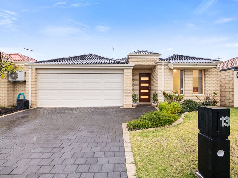 13 Bampton Road, Orelia