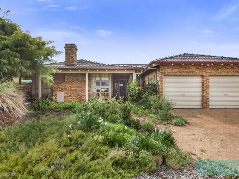 14 Bonchester Court, Duncraig