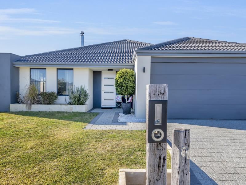 60 Aquamarine Parade, Karnup