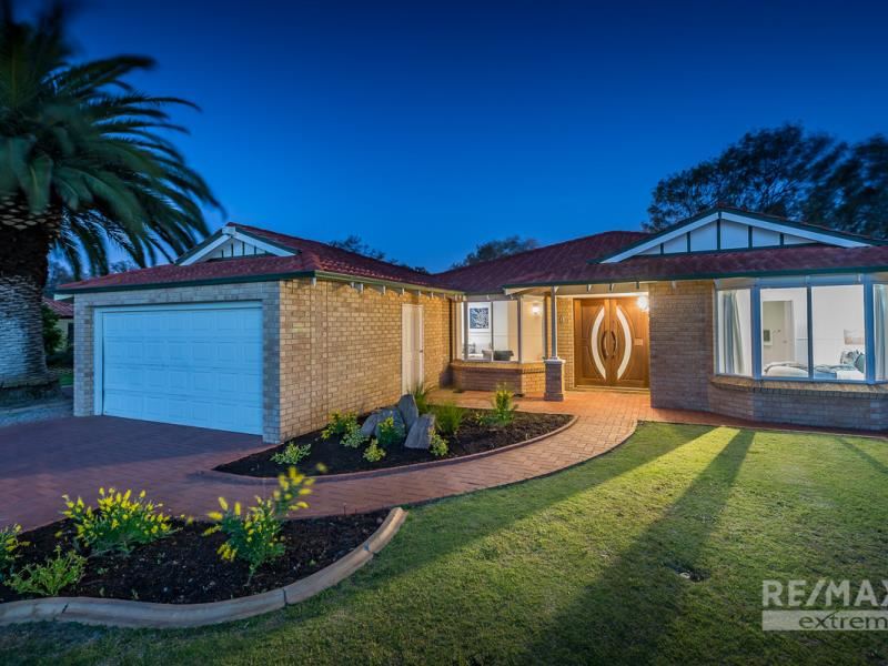 6 St Helena Way, Iluka