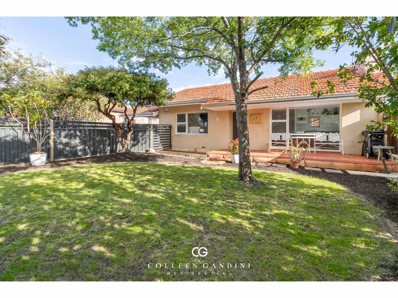 112 Kitchener Road, Alfred Cove