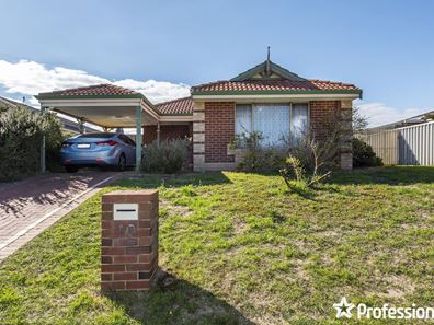 10 Wirrah Way, Warnbro WA 6169