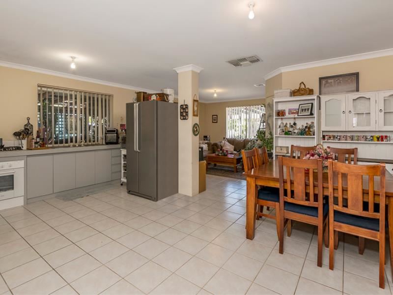 9 Halfmoon  Place, Waikiki