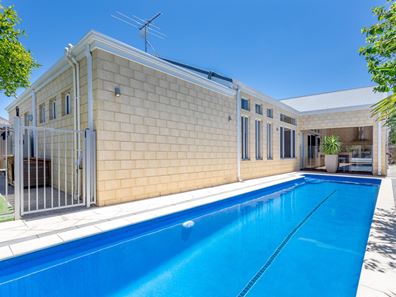 37 Millstream Drive, Southern River WA 6110