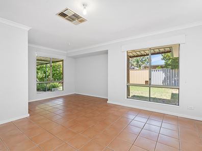 71 Seminole Gardens, Seville Grove WA 6112