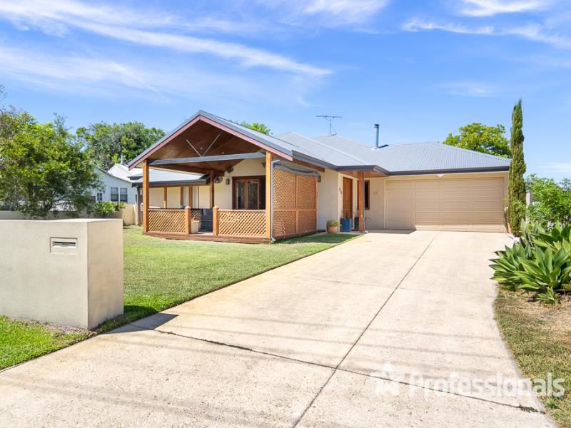 32 Dorset Street, West Busselton
