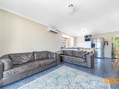 111 Braemore Street, Seville Grove WA 6112