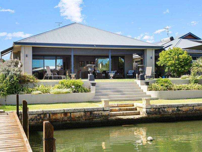 114 Murray Waters Bvd, South Yunderup