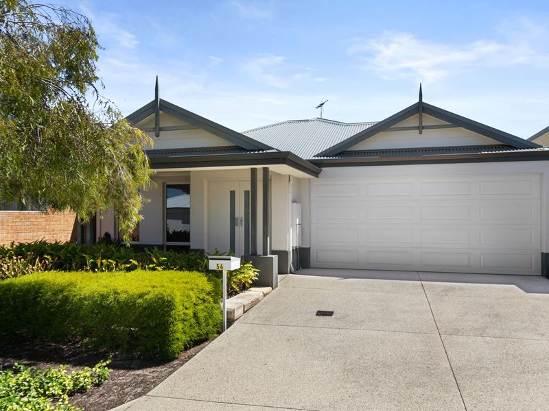 54 Panzano Circuit, Woodvale