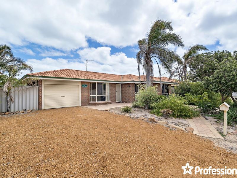 21 Oceanside Drive, Wandina
