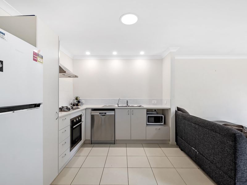 4/6 Wyatt Road, Bayswater WA 6053