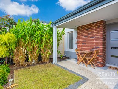 6 Betts Lane, Alkimos WA 6038