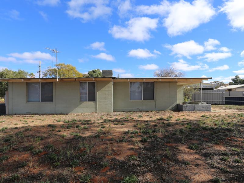 43 Bluebush Road, Kambalda West