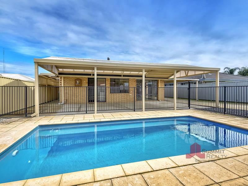 18 Scarlet Drive, Glen Iris