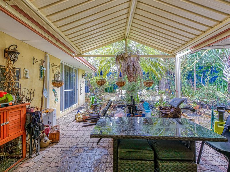 35 Lensham Place, Armadale