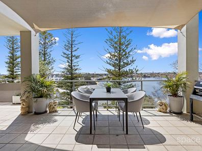 403/1 The Esplanade, Mount Pleasant WA 6153