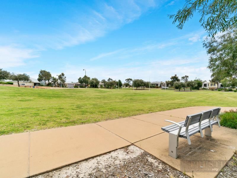 12 Minnie Lane, Ellenbrook WA 6069