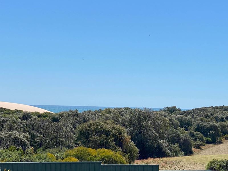 26b Stables Road, Preston Beach