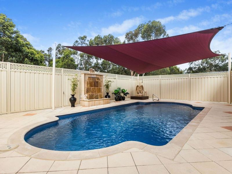 40 Egerton Drive, Serpentine
