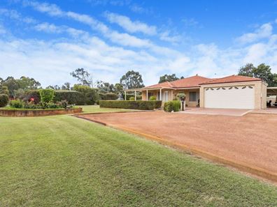 40 Egerton Drive, Serpentine WA 6125